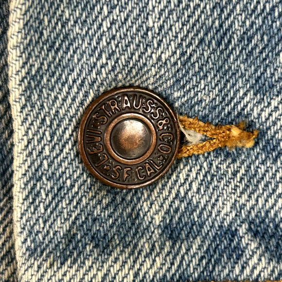 Vintage 80s Levis Mens Trucker Denim Jacket Size Large Classic Button Up Jean - Picture 4 of 15
